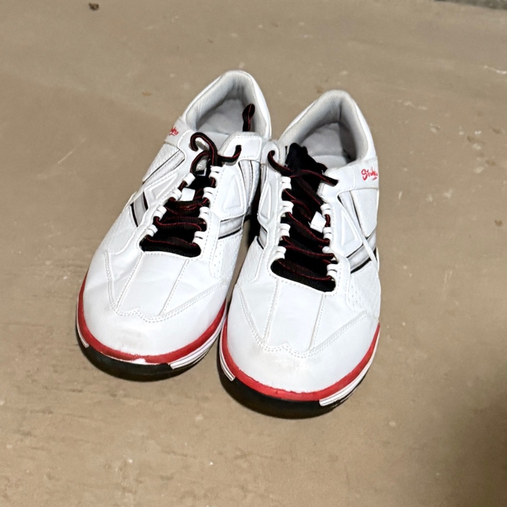 Men’s White and Red bowling Shoes